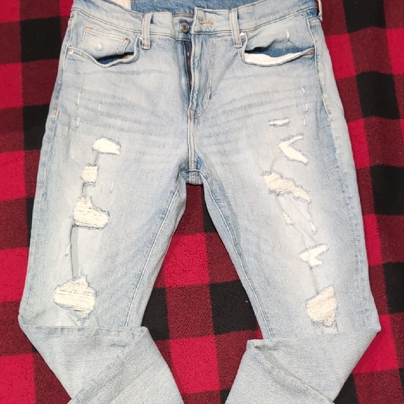 H&M Light Blue Skinny Jeans